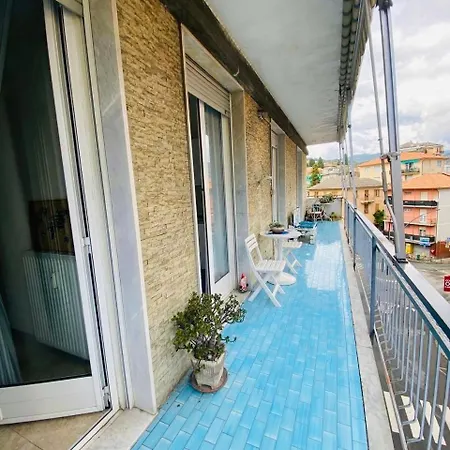 Apartment At The Beach Blu Bijou Centro E Spiagge. Chiavari